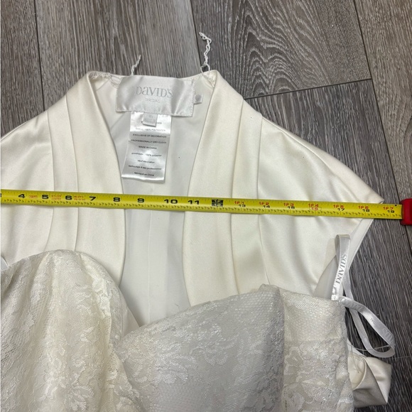 David’s Bridal iviory wedding dress and blazer too - Picture 12 of 14